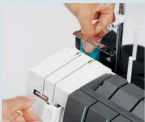 PFAFF creative 4874 - Threading the top cover thread - 3
