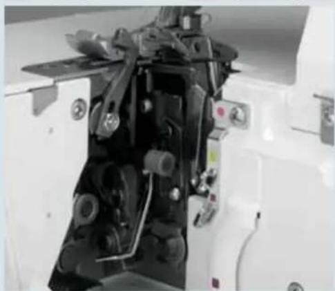PFAFF creative 4874 - For rolled hems - 3