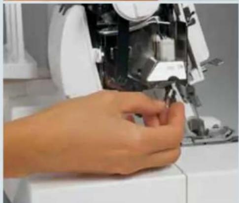 PFAFF creative 4874 - Turn off the power switch - 4