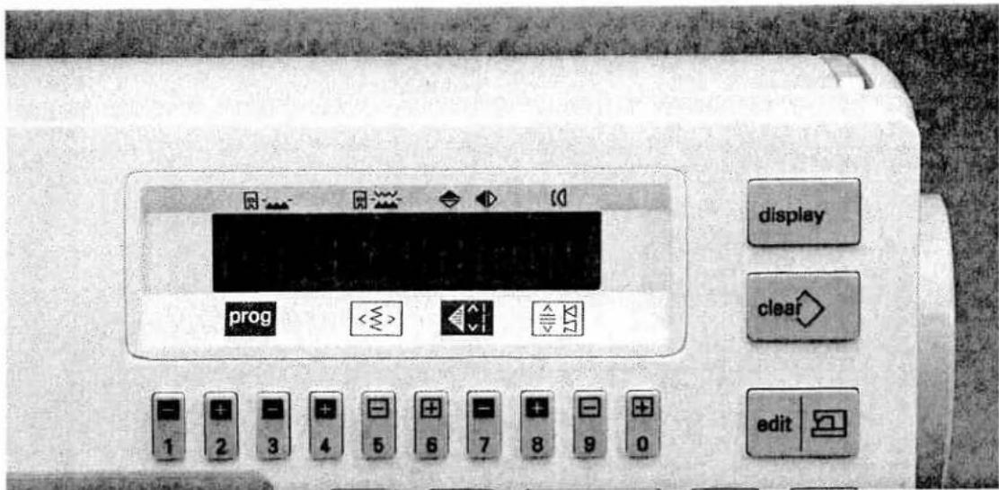 PFAFF creative 7510 - Delete pattern sequence - 1