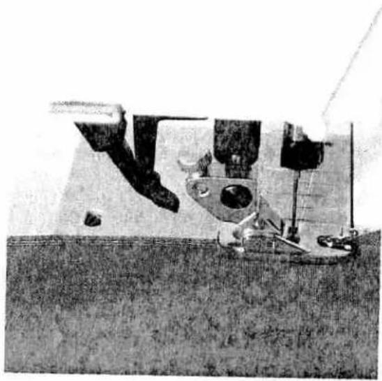 PFAFF creative 7570 - Roll hemming with hemmer No. 7 Program 00 - 1