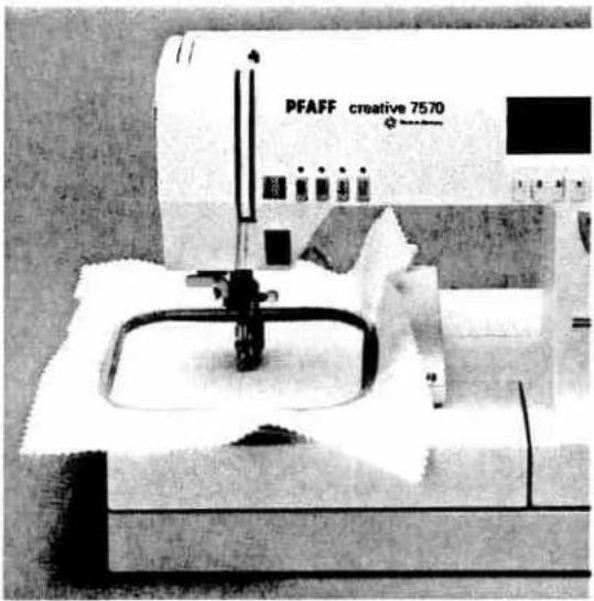 PFAFF creative 7570 - Fitting the fabric into the embroidery frame - 5