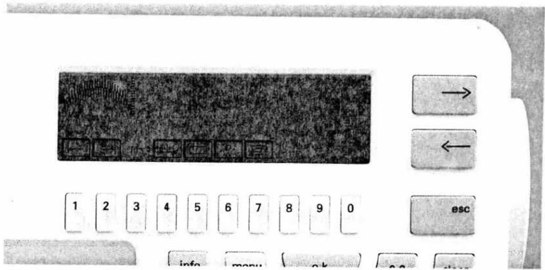 PFAFF creative 7570 - Eight-way feed stitches - 1