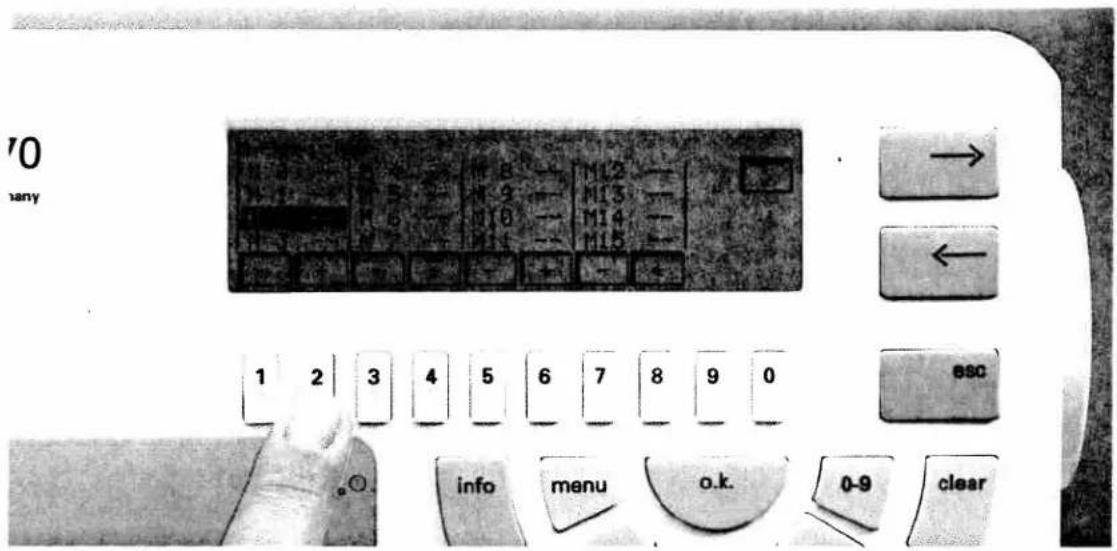 PFAFF creative 7570 - Creating a word sequence - 1