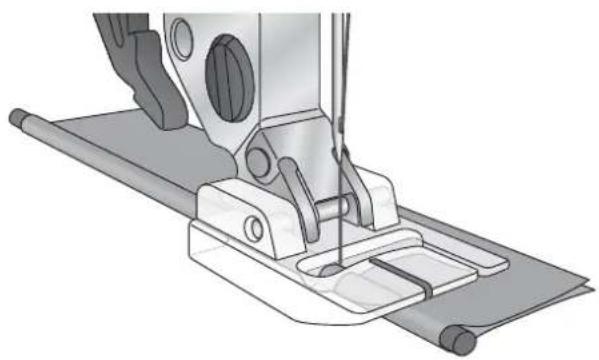 PFAFF expression 150 - To stitch piping into a seam: - 2