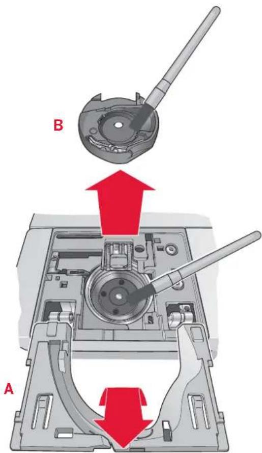 PFAFF expression 150 - Cleaning under the bobbin area - 1