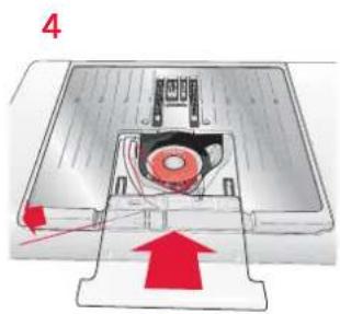 PFAFF expression 2.0 - Inserting the bobbin - 4