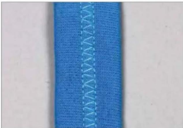 PFAFF expression 2026 - Overlock stitches - 1