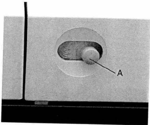 PFAFF expression 2044 - Disengaging the IDT - 4