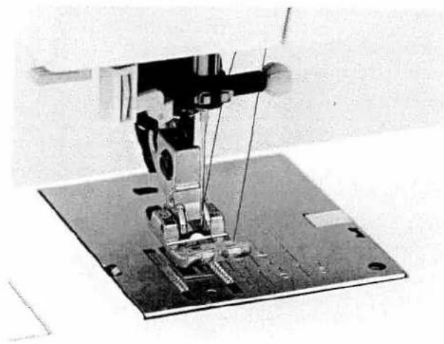 PFAFF expression 2044 - Thread cutter - 6