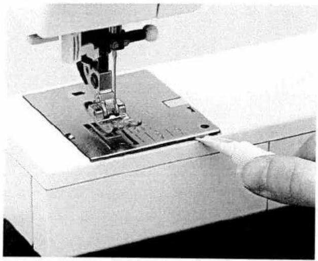 PFAFF expression 2044 - Maintenance - 3