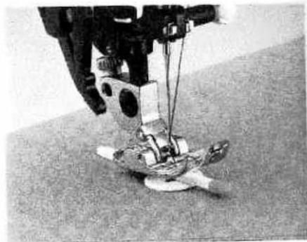 PFAFF Freestyle 1527 - Securing - 1