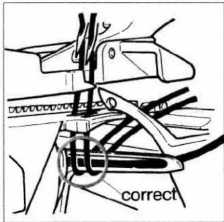 PFAFF hobbylock 4762 - Threading/left needle B (blue) - 4