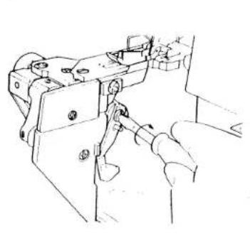 PFAFF hobbylock 783 - Pull out the mains plug - 2