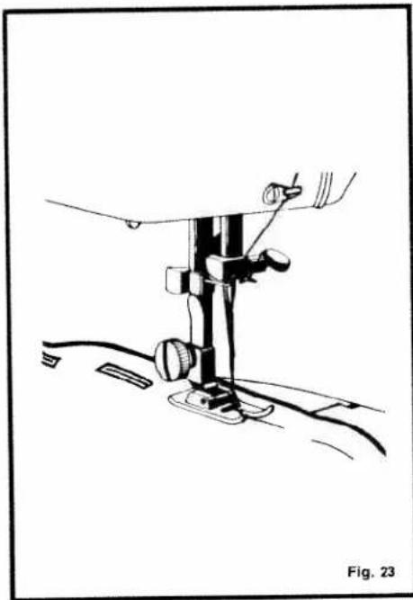 PFAFF kayser 44 - Sewing on buttons - 3