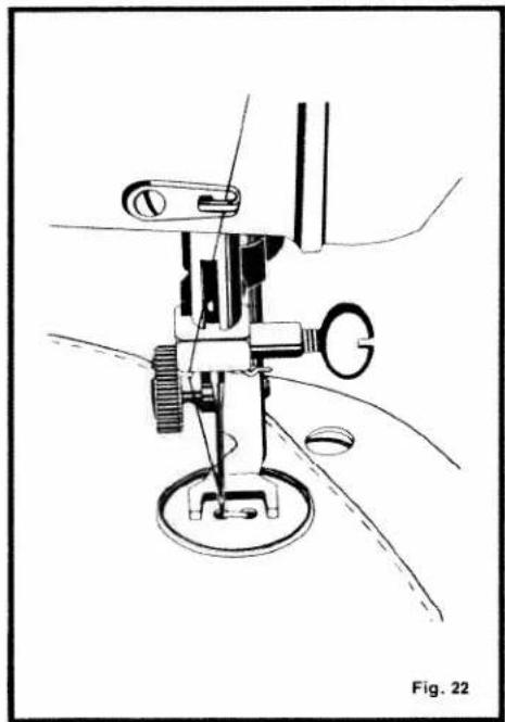 PFAFF kayser 44 - Sewing on buttons - 2