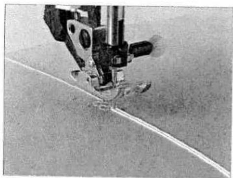 PFAFF performance 2056 - Gathering with straight stitch - No 1 - 1