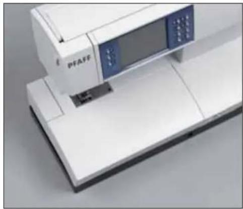 PFAFF performance 2058 - Accessory tray - 1