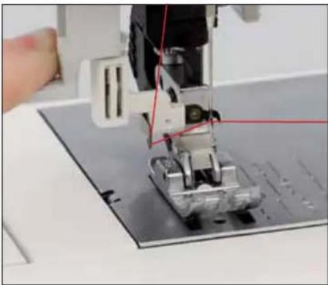 PFAFF performance 2058 - Turn off the on/off switch - 3