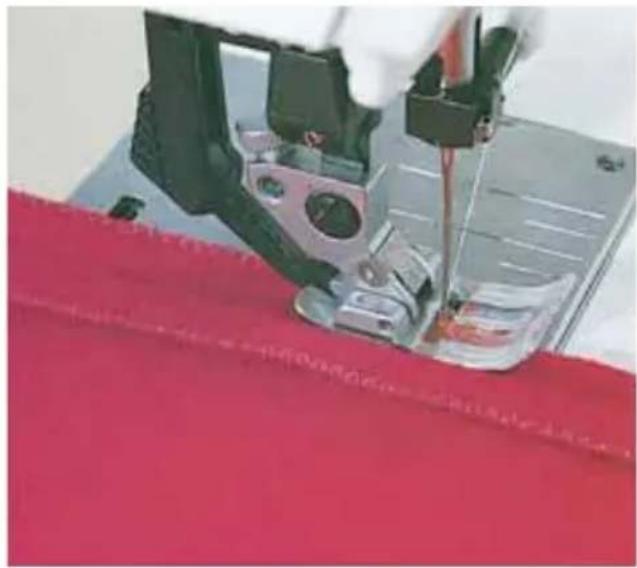 PFAFF select 1540 - Sewing aid for thick seams - 3