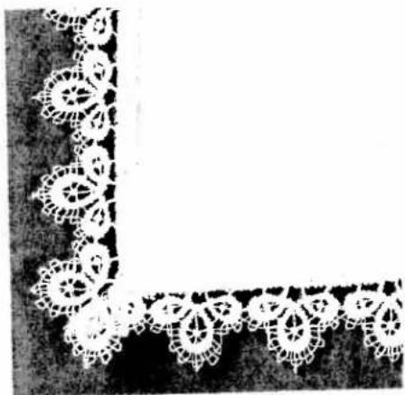 PFAFF tipmatic 6110 - Lace edges - 1