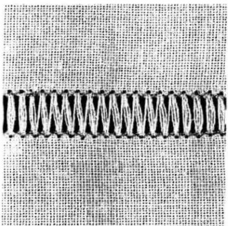 PFAFF tipmatic 6110 - Eyelet embroidery - 1