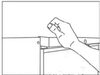VESTFROST VKG 511 - Spostamento sull'altro lato della maniglia della porta - 16