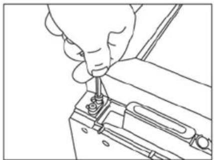 VESTFROST VKG 511 - Reversing the door. - 5
