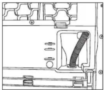 BLOMBERG TKF 8451 A 30 - De afvoer aansluiten - 1