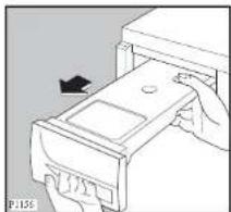ZANUSSI ZTE 260 - Waterhouder legen - 1