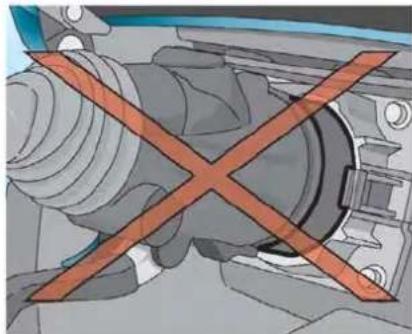 NISSAN Leaf (2012) - ATTENTION - 3