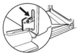 IKEA Udden CG3 - Rimozione della porta del forno e del pannello di vetro - 1