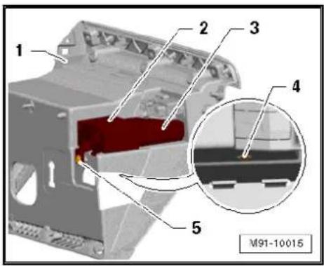 VOLKSWAGEN Golf Variant (2010) - Removal - 2