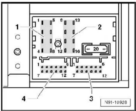 VOLKSWAGEN Golf Variant (2010) - Multi-pin connector 4, 12-pin, CD changer -R41- - 1