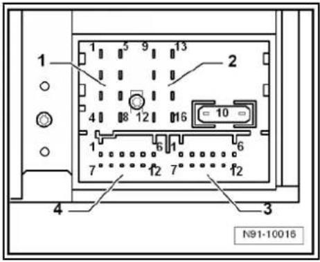 VOLKSWAGEN Golf Variant (2010) - Multi-pin connector 3, 12-pin, telephone - 1