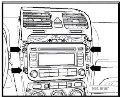 VOLKSWAGEN Golf Variant (2010) - Removing - 4