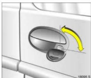 OPEL Combo (2009) - Mechanical unlocking or locking of individual doors - 2