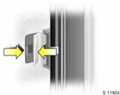 OPEL Movano (2008) - Windows68 - 1