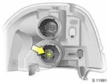 OPEL Movano (2008) - Headlight dipped and main beam Dipped beam bulb - 1
