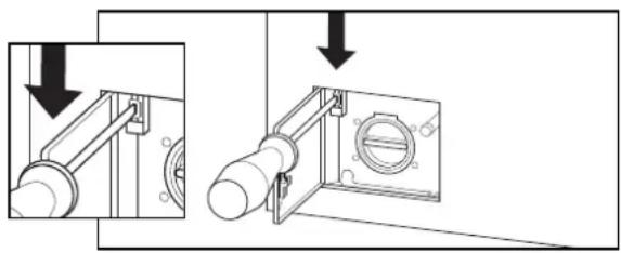 Schulthess Spirit TopLine 7510 - Open the door in the event of a power failure or appliance defect as follows: - 1