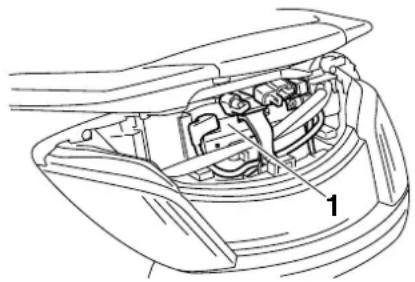 YAMAHA Majesty400 (2006) - REGELMÄSSIGE WARTUNG UND KLEINERE REPARATUREN - 1