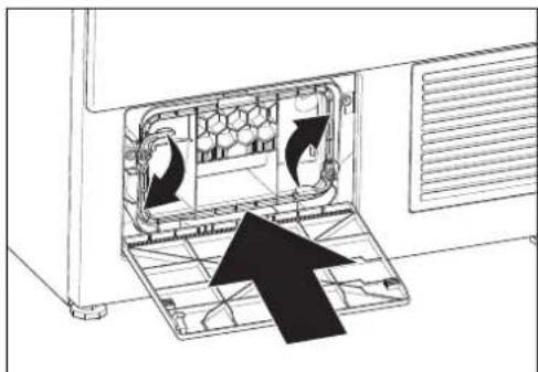 Schulthess Spirit TC 6457 - Cleaning the air cooler - 4