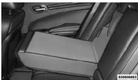 Chrysler 300 (2014) - Banquettearrièreàdossiers rabattables - 2