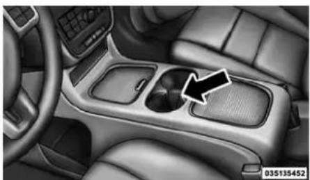 DODGE Grand Caravan (2014) - Consoledeluxe-selonl'équipement - 1