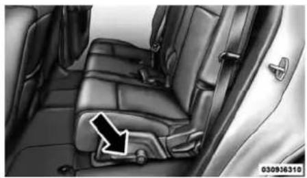 DODGE Journey (2013) - Posed'unensemblederetenue d'enfantàl'aidedel'ancraged'attache supérieure-Deuxièmerangée - 1