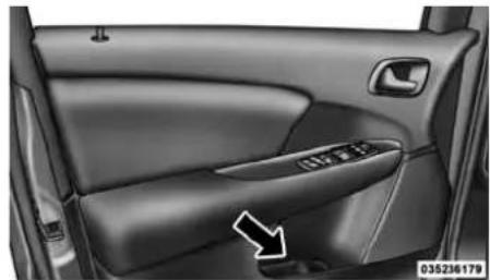 DODGE Journey (2013) - PORTE-GOBELETS - 3
