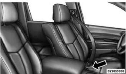 DODGE Durango (2014) - Moded'emploielaceintureàtrois pointsd'ancrage - 2