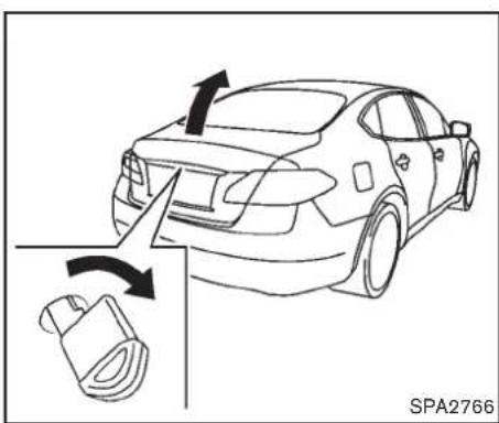 INFINITI Q70 (2012) - ATTENTION - 3