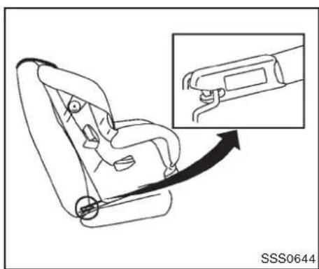 INFINITI Q70 (2012) - ATTENTION - 3