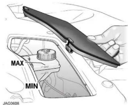 JAGUAR XJ (2000) - Checking and Top-up - 2